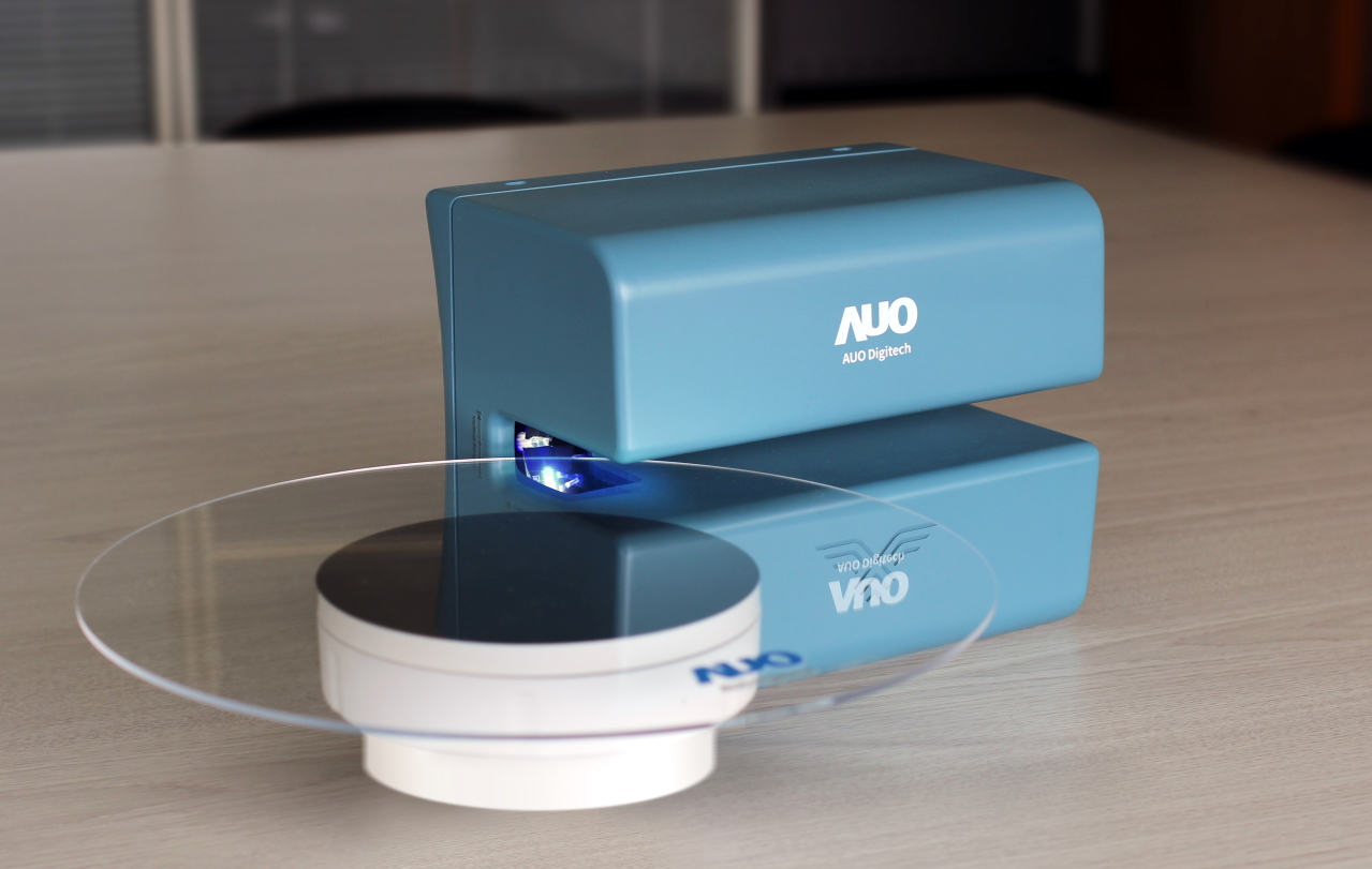 達擎寬視角3D醫療顯示器，協助醫護團隊成員於手術進行時，皆能看到一致性的3D影像，提高溝通效率，使手術更精準、快速完成達擎寬視角3D醫療顯示器，協助醫護團隊成員於手術進行時，皆能看到一致性的3D影像，提高溝通效率，使手術更精準、快速完成